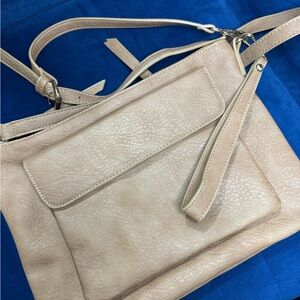 Shiraleah Chicago Crossbody Bag – Vegan Leather – Wristlet Strap